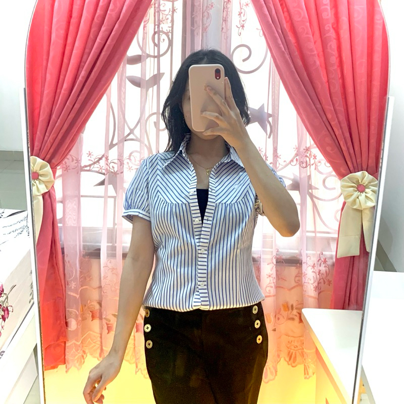 PRELOVED  valino donna kemeja salur / garis putih & biru short sleeve