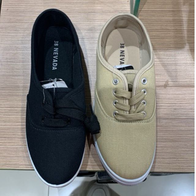 SEPATU WANITA slip on 100% ORIGINAL NEVADA (matahari)