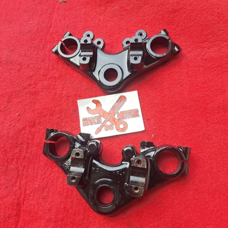 Segitiga atas shockbreaker depan Tiger KCJ Gl pro Original