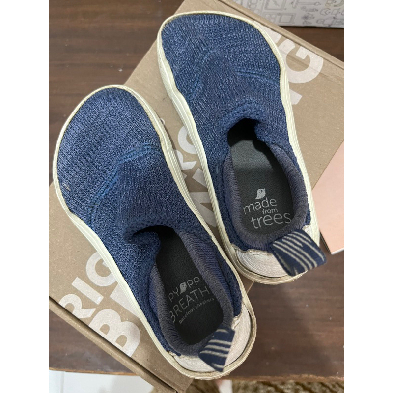 preloved pyopp poro barefoot sneaker second sepatu bayi