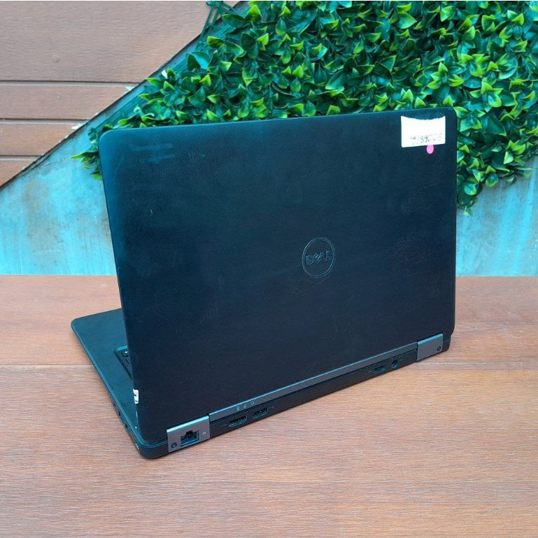 Laptop Dell Latitude E7250 Intel Core i5-5300U 8Gb 256Gb SCU16862
