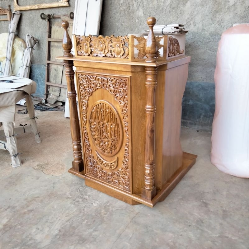 podium mushola minimalis kayu jati ukiran kaligrafi