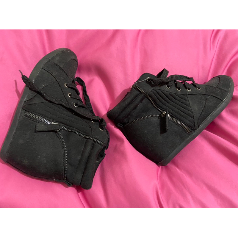 sepatu justice size 36