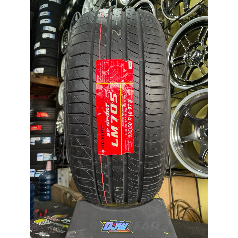 235/50/18 DUNLOP SP SPORT LM705