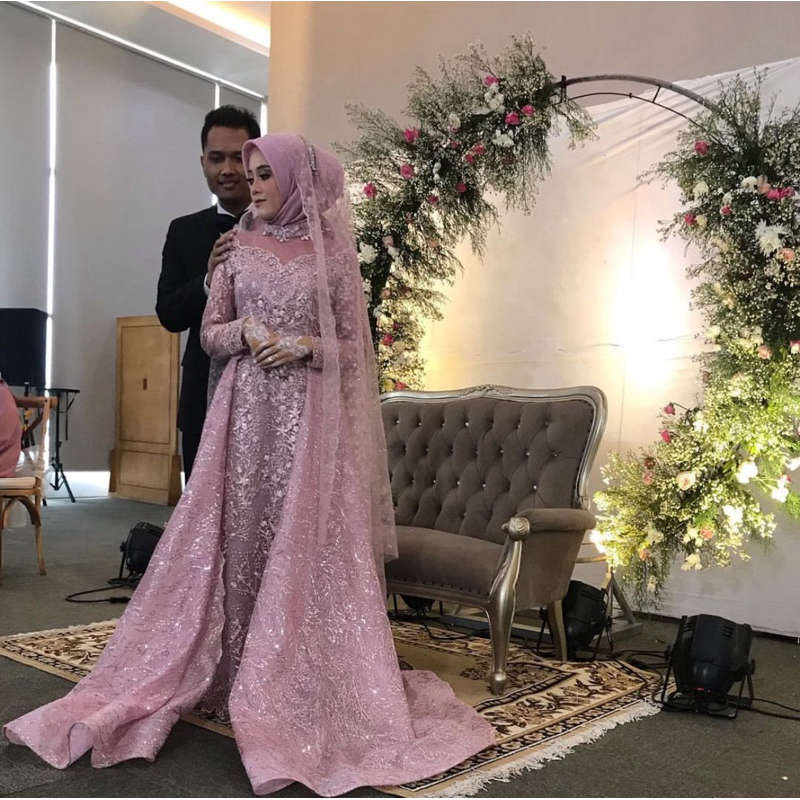 Gaun pengantin mewah preloved