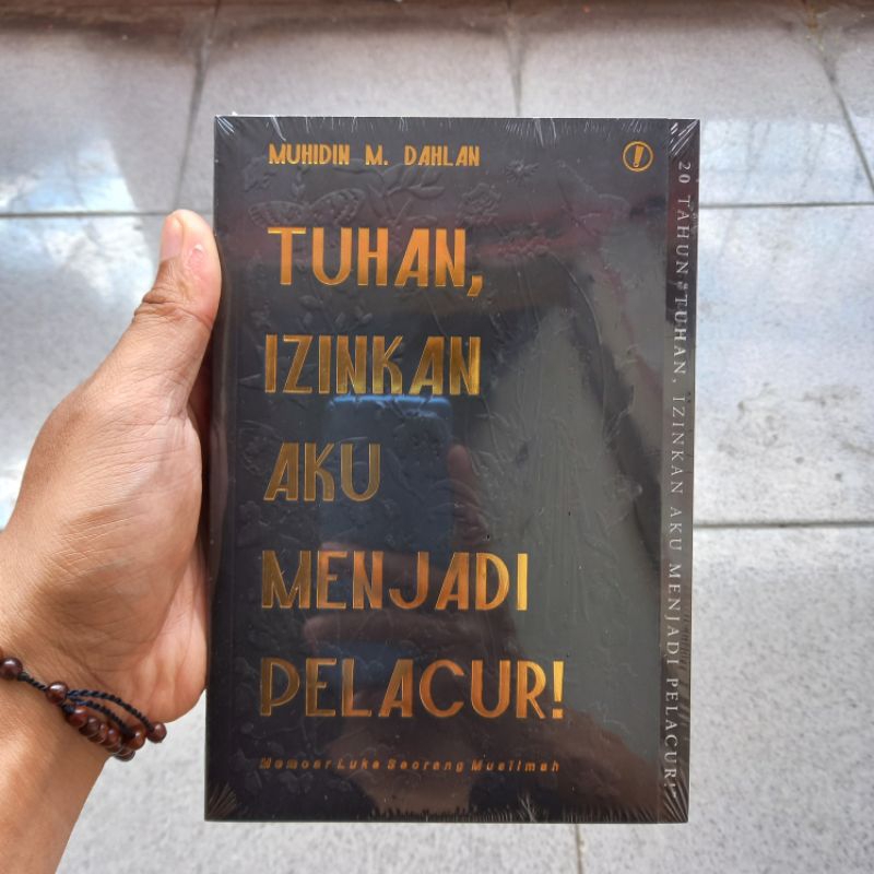 Tuhan, Izinkan Aku Menjadi Pelacur