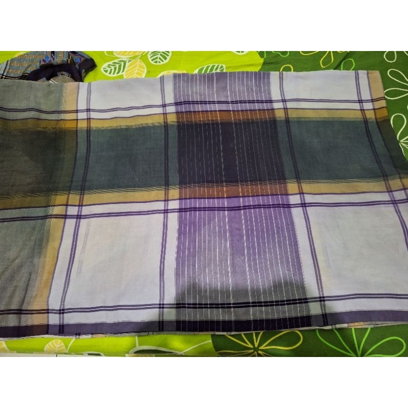 sarung Gajah duduk kotak2 besar