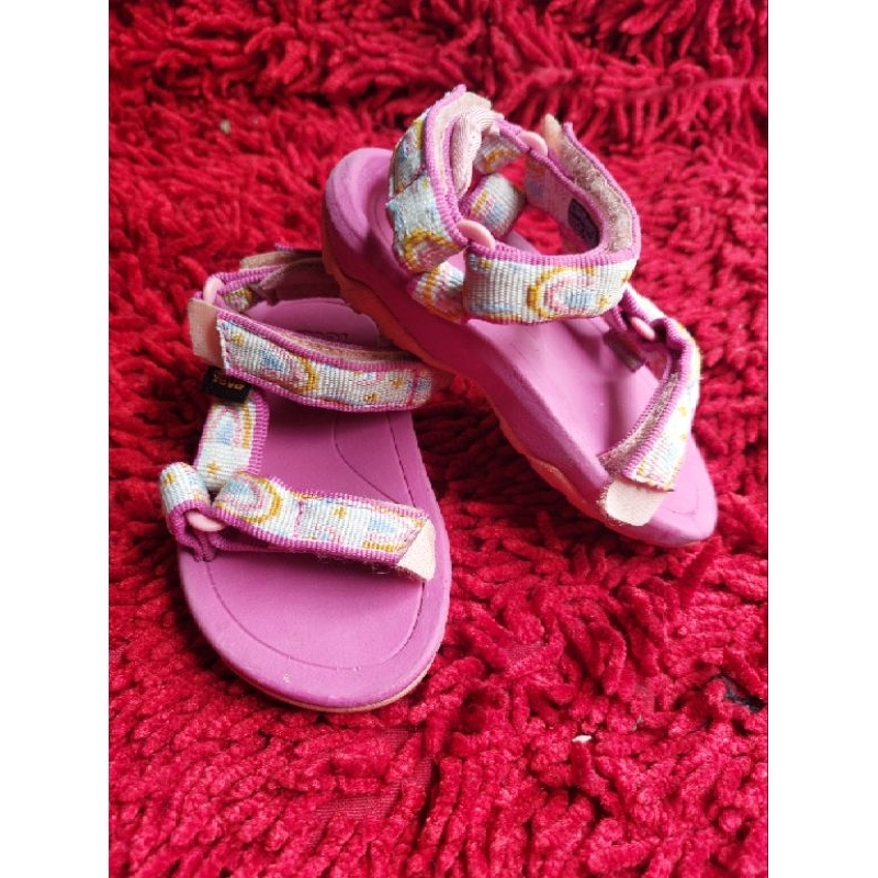 Preloved Sandal Gunung Anak 'Teva'