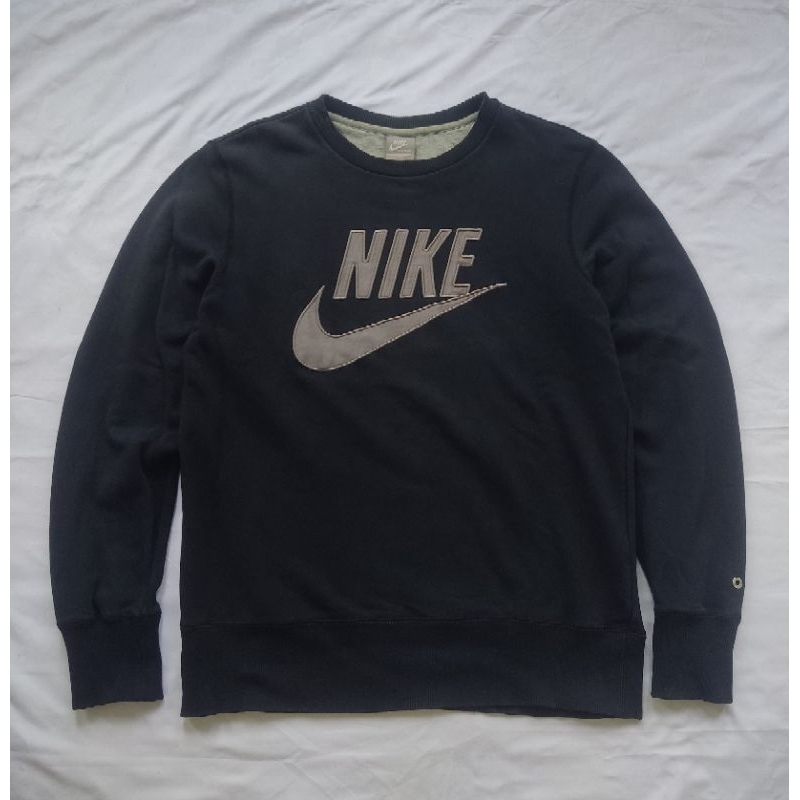 Nike crewneck sweater logo bordir