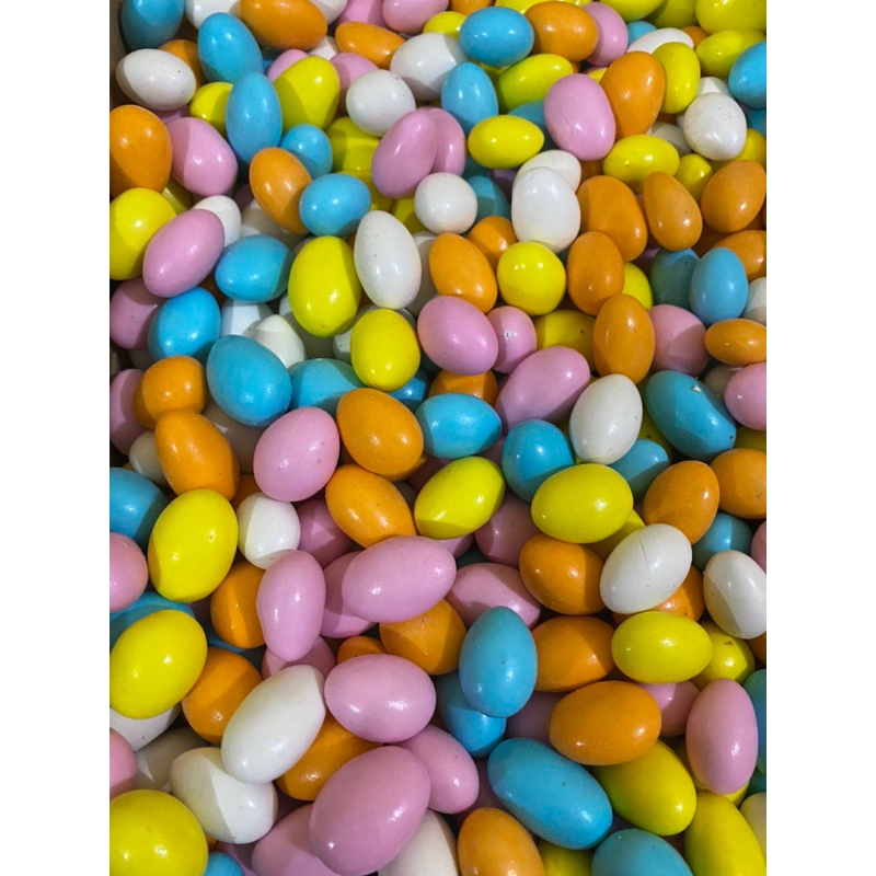 

coklat almond 1 kg / coklat isi kacang almond enak