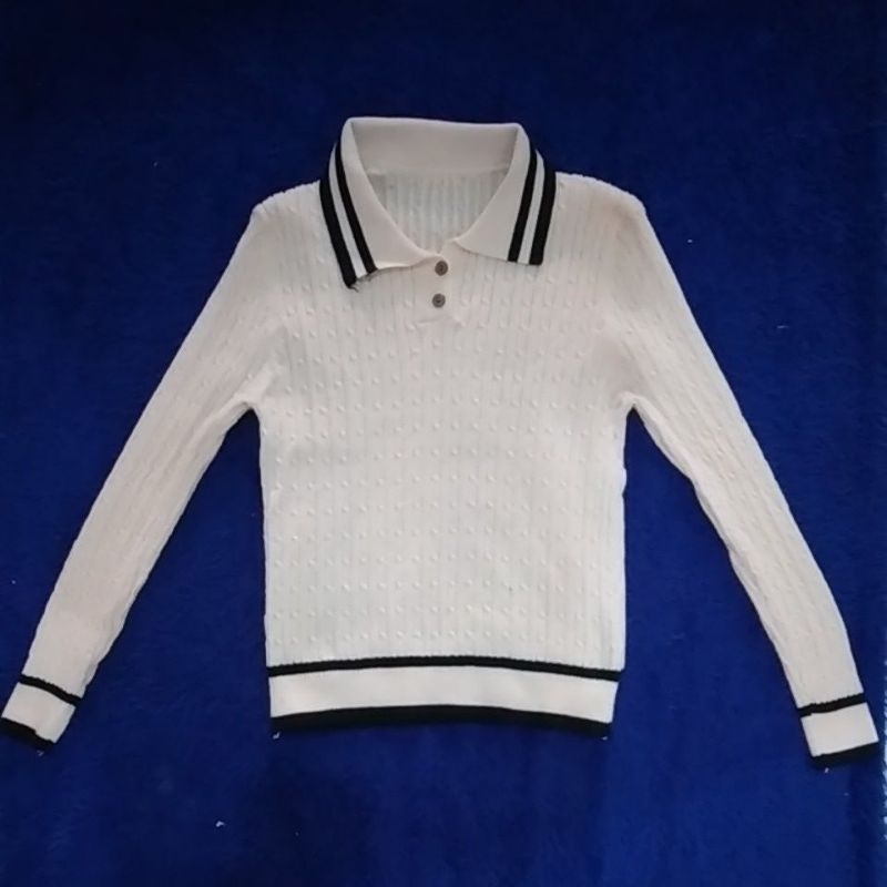 Preloved Knitwear Ruffle