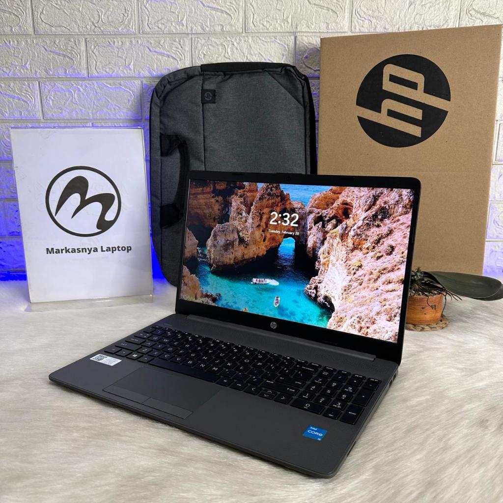 HP 250 G8 INTEL CORE I3 1115G4 RAM 8GB SSD 512GB