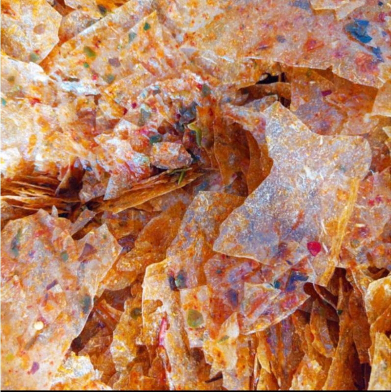 

Kripik Kaca pedas daun jeruk 100gram