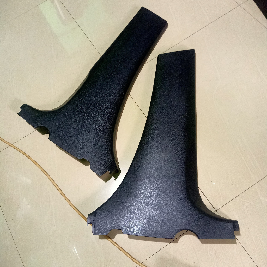 Cover Pilar Depan Bawah / Cover Pilar Safety Belt Agya Ayla 2014-2017