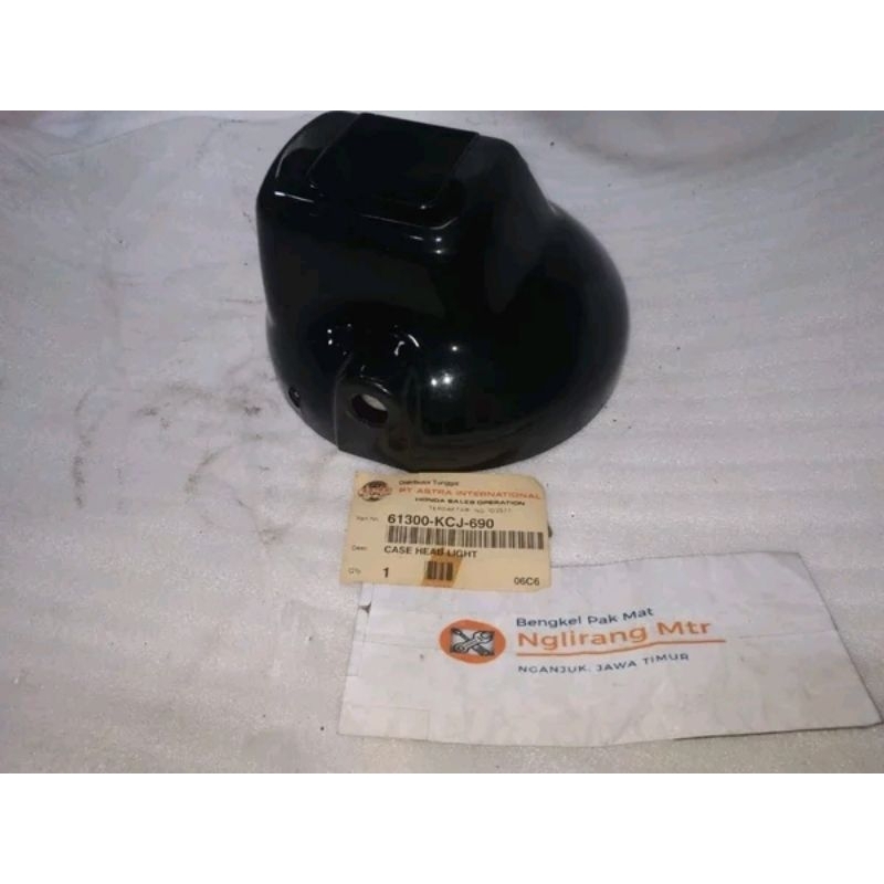 61300 kcj 690 original AHM Astra Honda motor HGP Honda genuine part NOS BOK Cover body panel depan b