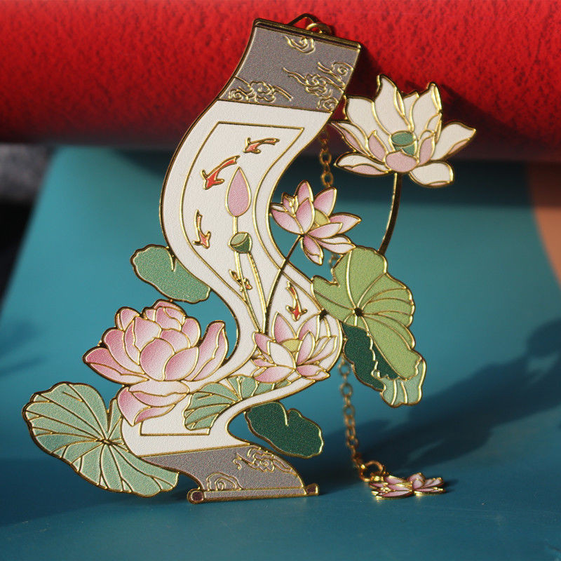 

Miaobi Shenghui Lotus Exquisite Classical Metal Color Brass Pendant Bookmark