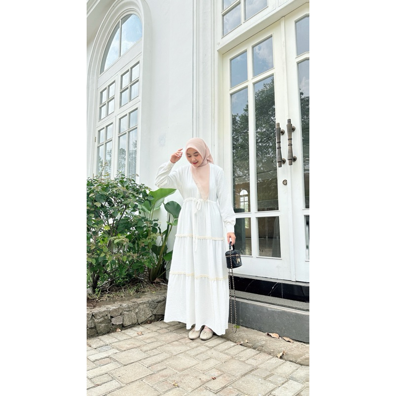 GAMIS CRINKLE RENDA/ GAMIS RENDA/ DRESS SIMPLE ELEGAN HITAM PUTIH