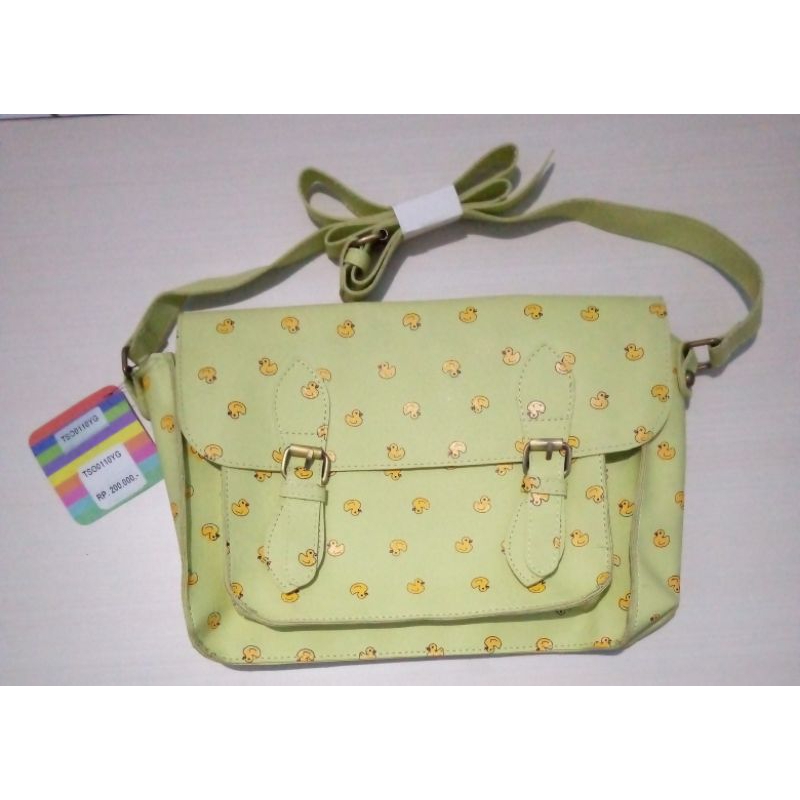(New) Tas Selempang Chatelain Milk Teddy Bebek Warna Lime Lemon