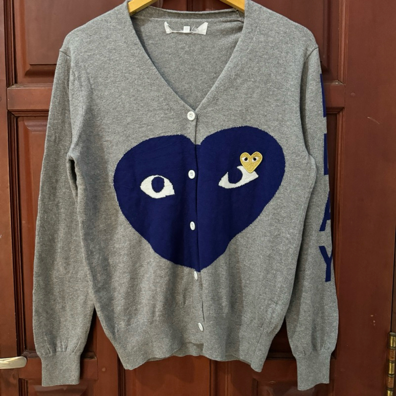 Cardigan Cdg Play Big Logo Tag Cutting Preloved