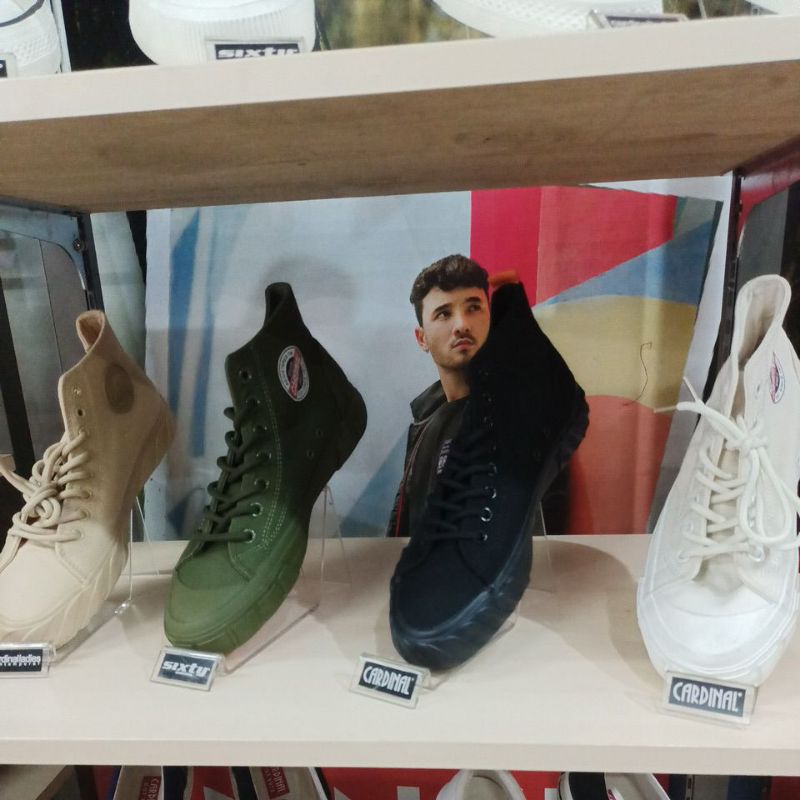 Snackers pria cardinal/sepatu sneaker cardinal