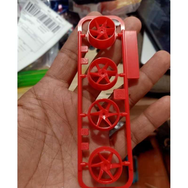 Tamiya Velg 6 Spoke Spiral Merah Pelek Spiral Red Medium