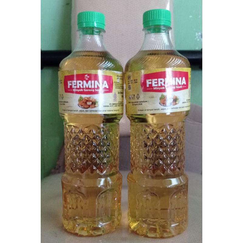 

Minyak goreng Fermina 900 ml