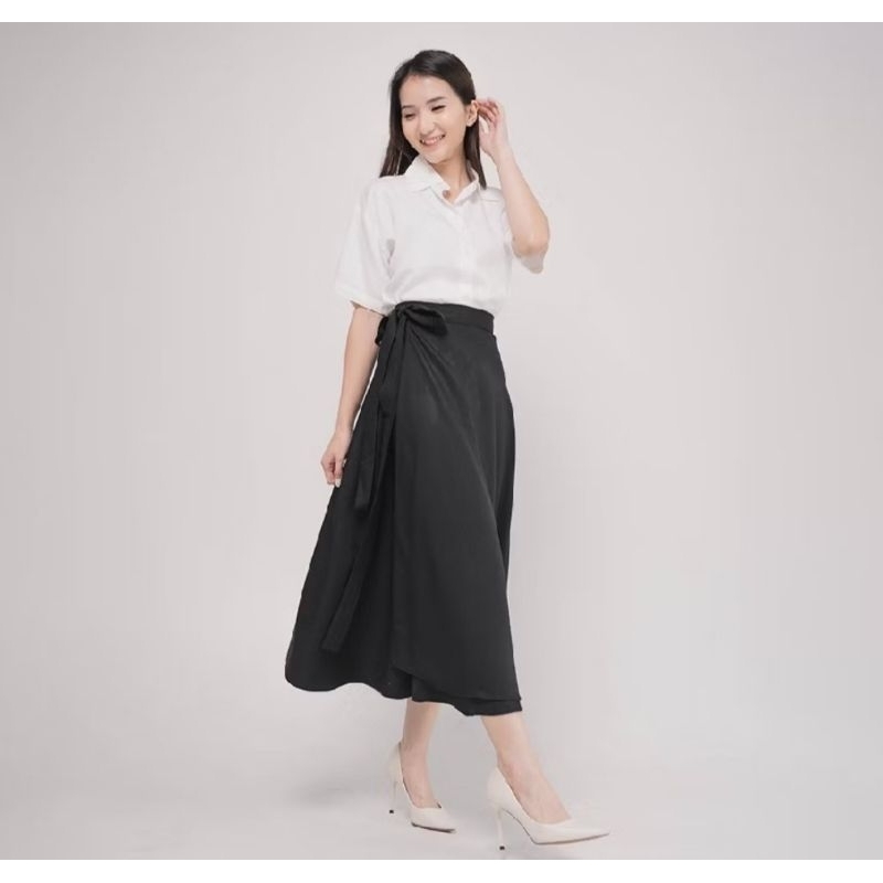 Rok Lilit Wanita / Flare Skirt Hitam / Rok Panjang Fashion