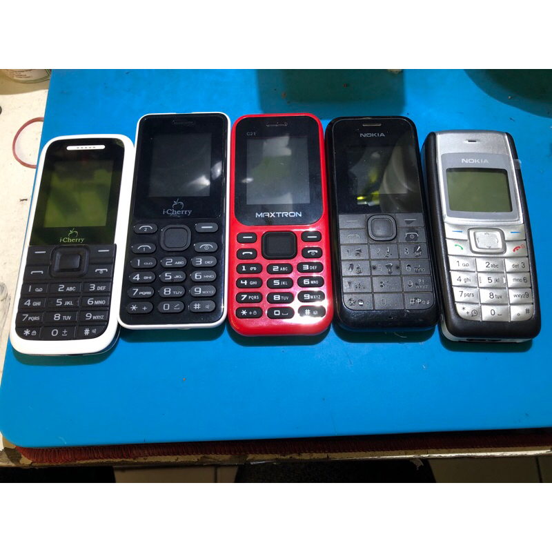 Hp antik nokia / china jadul hidup + batre