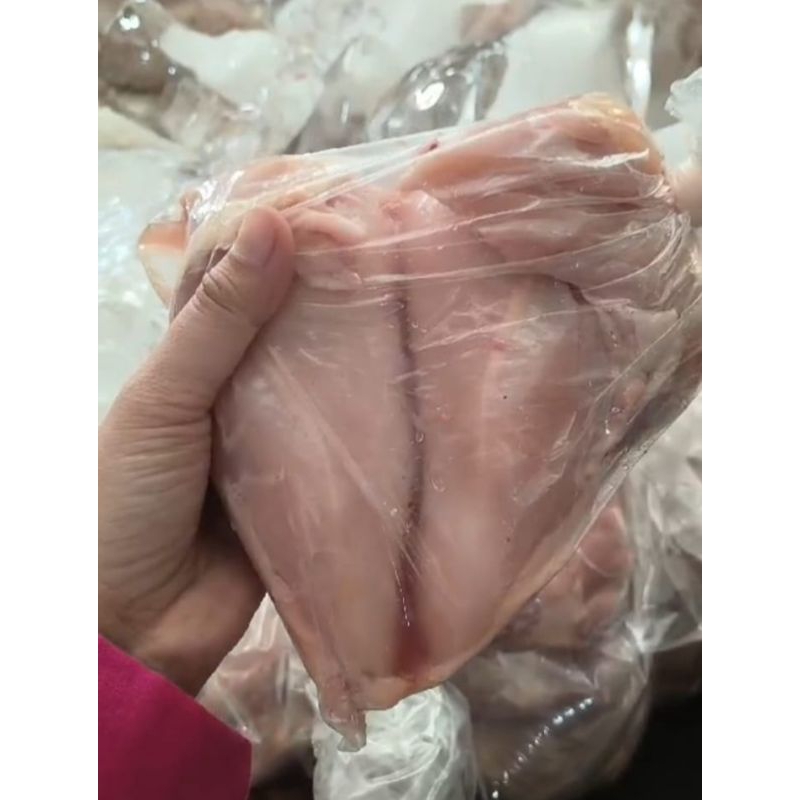 

FROZEN Dada ayam fillet 1kg