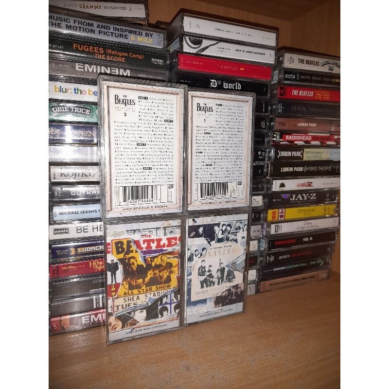 Sepaket 4 kaset The Beatles - Anthology 1 (2xCassette) + Anthology 2 (2xCassette)