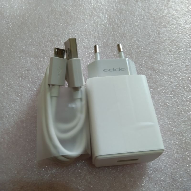 Charger Oppo Original 100% Bawaan Hp Mikro Usb A5s, A12, A15, A17, A3s, A37, A1k, A31, A83, A37
