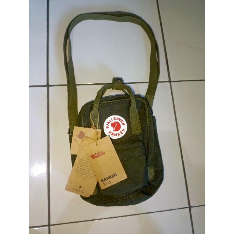 slingbag bnwt