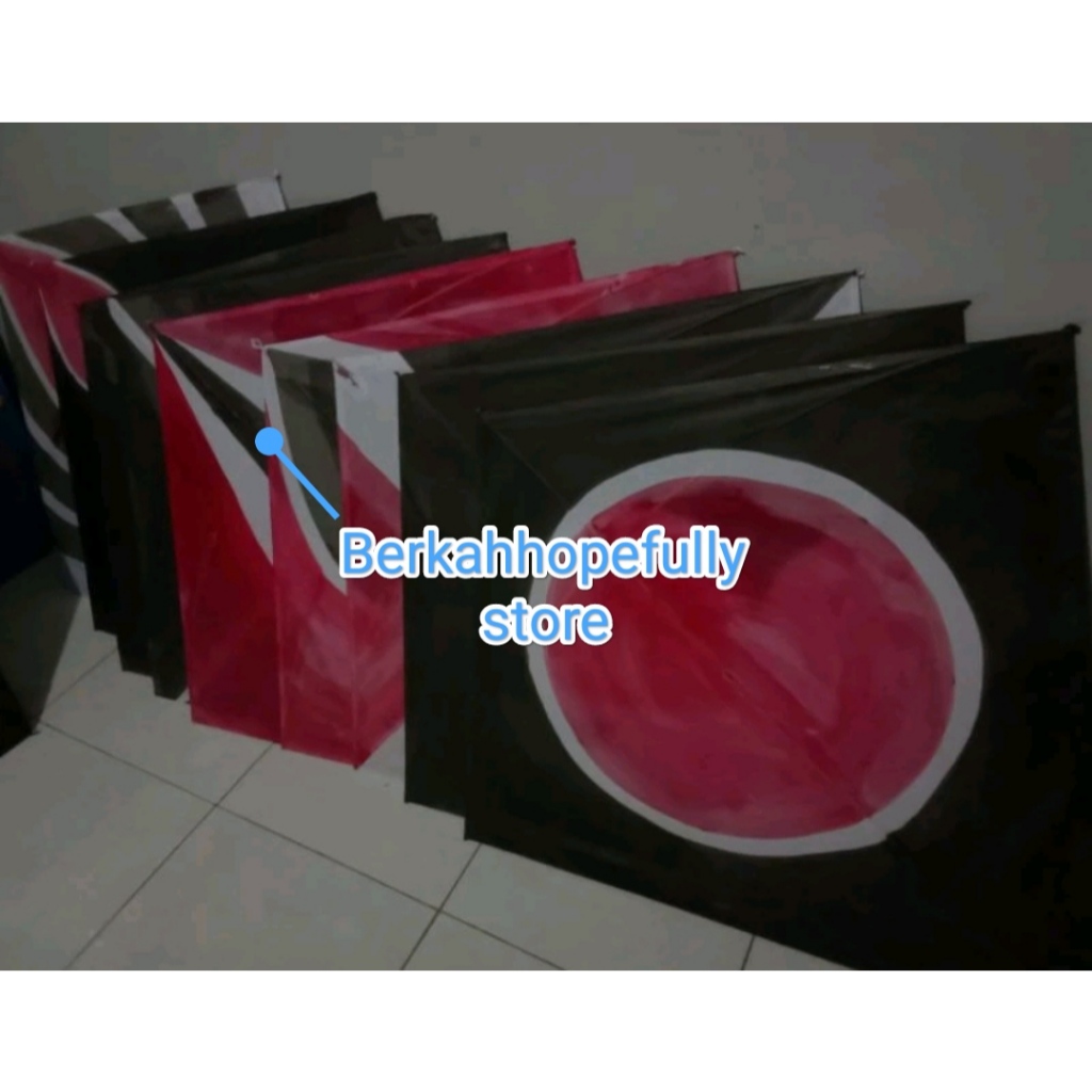 Layangan ukuran 110 cm