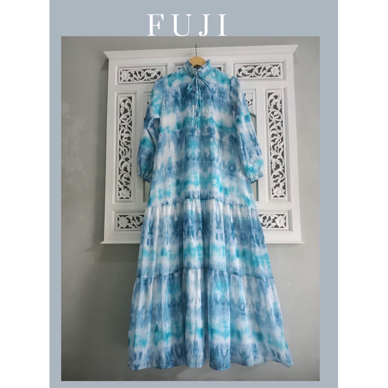 FUJI Dress Wm Signature