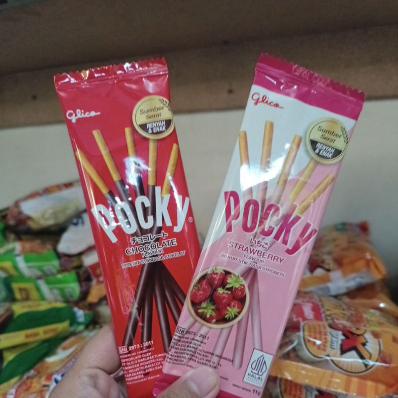 

Pocky SASET Pocky coklat biskuit stik rasa stroberi