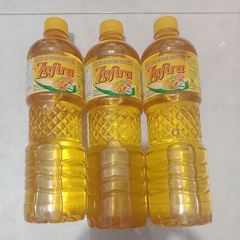 

minyak goreng zafira 900 mL