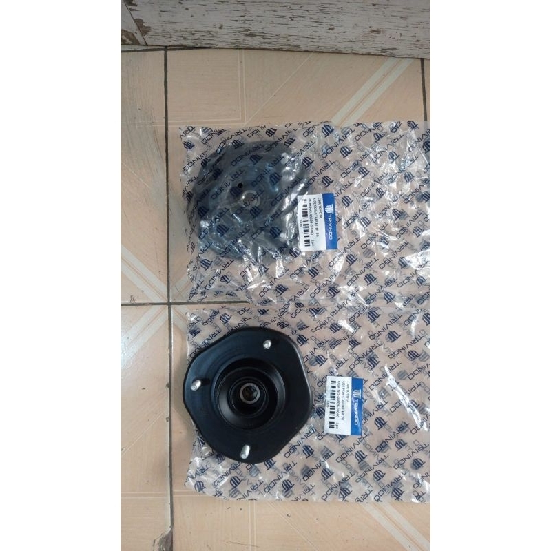 support shock depan Toyota Starlet kotak