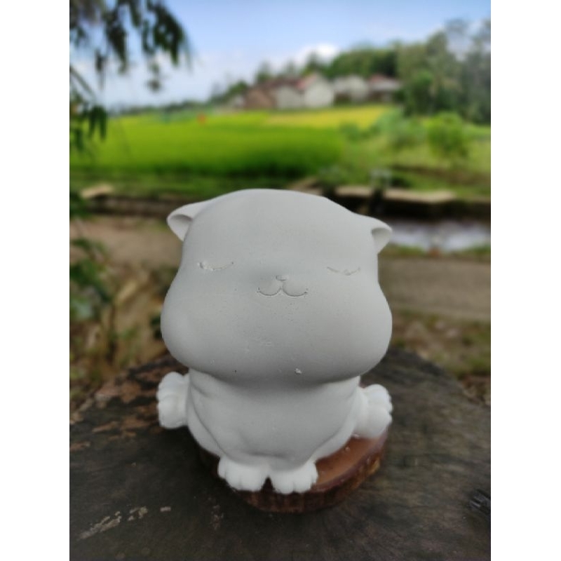 patung gypsum lukis kucing celengan