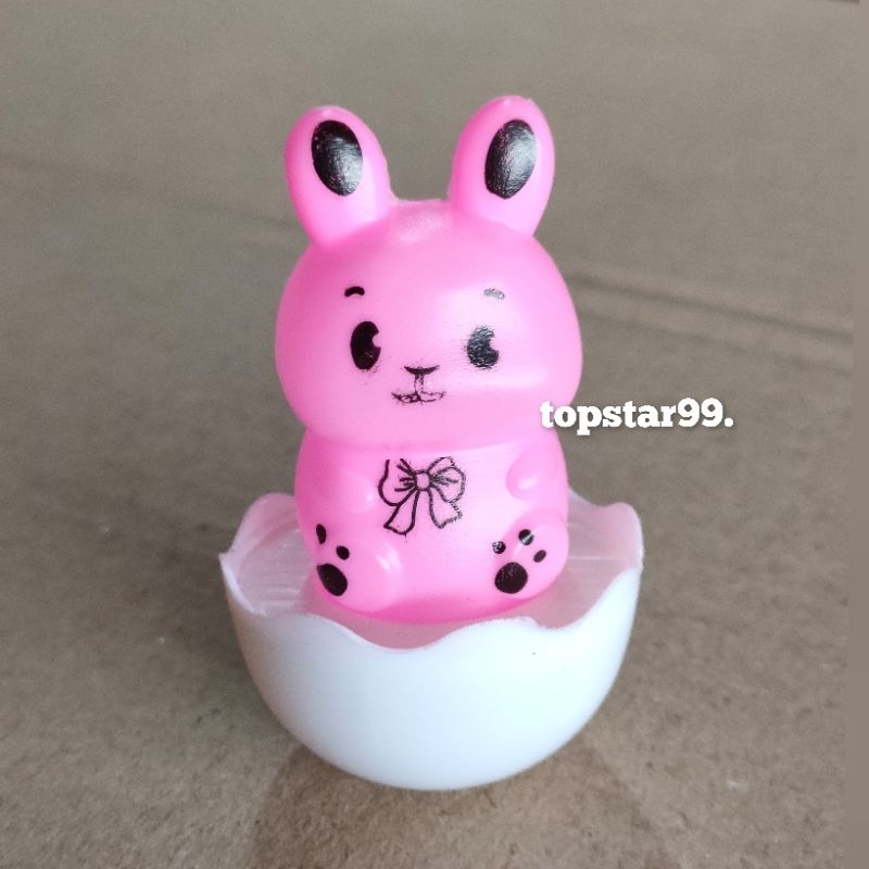 Mainan telor kelinci goyang hiasan dashboard mobil