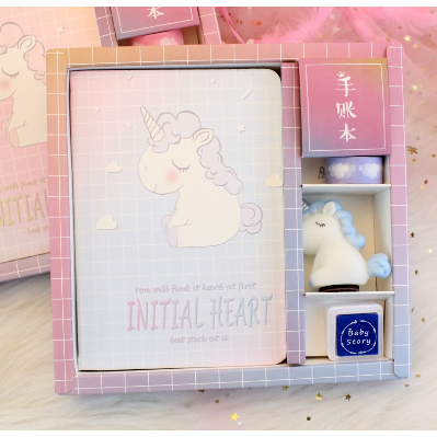 

SET NOTEBOOK ATAU BUKU CATATAN + STAMP / NOTEBOOK IMPORT / BUKU CATATAN IMPORT MOTIF LUCU