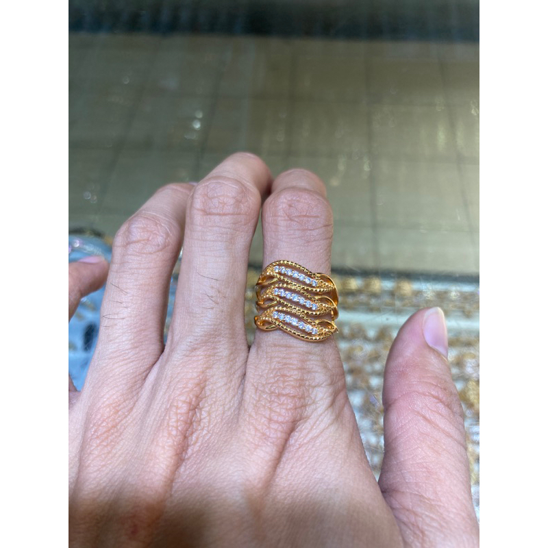 CINCIN XUPING MATA BARIS LAPIS EMAS