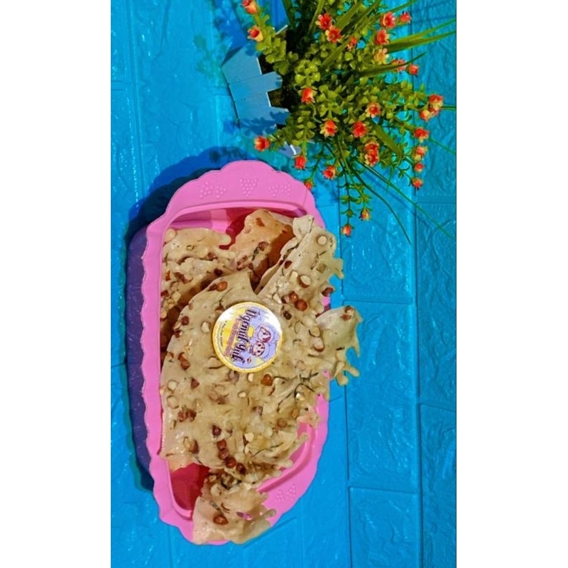 

peyek kacangTanah.uk5lt.berat500gr.