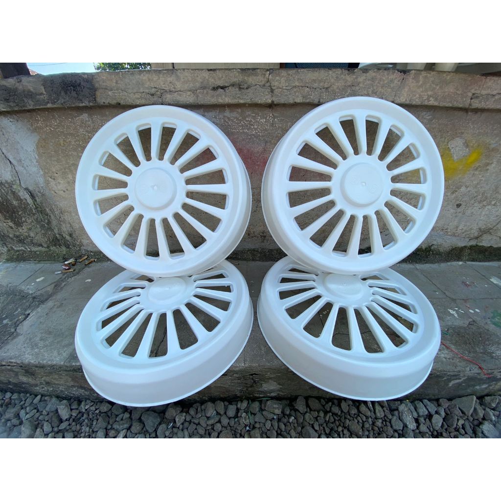 weldop wheeldop dokar andong dokar kipas ring 15 engkel ring 16 dobel bahan plastik wheeldop truk el
