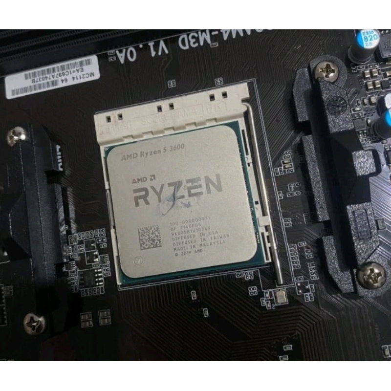 Ryzen 5 3600 second + stock cooler