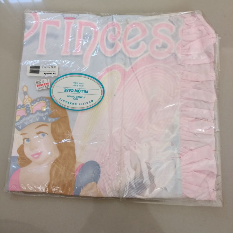Sarung bantal anak Le Monde motif Princess NEW