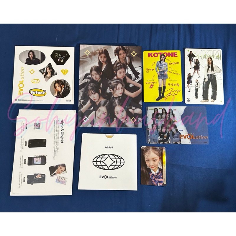 Official tripleS EVOLution Album Fullset + Yeonji Objekt Photocard