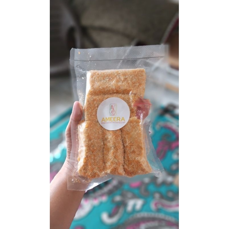 

Ameera - RISOLES FROZEEN isi Ayam Suwir