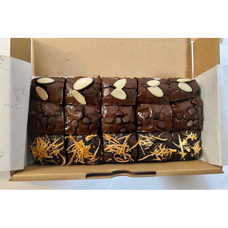 

luminer pattiserie mix brownies medium 20x10