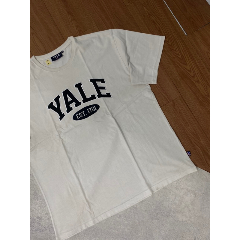 baju kaos YALE SECOND