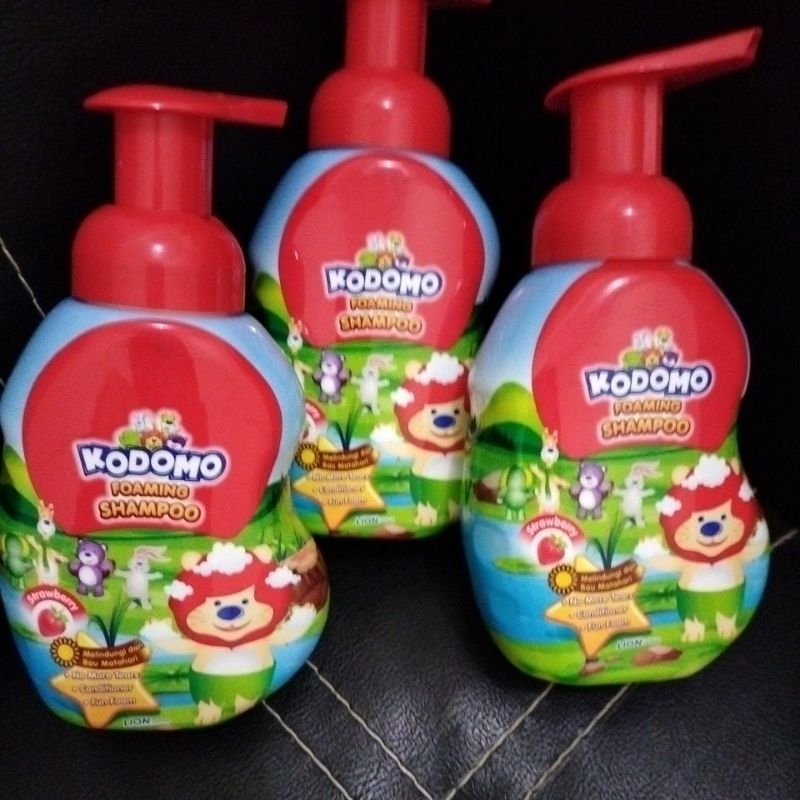 

KODOMO Foaming Shampo strawbery pompa 250ml